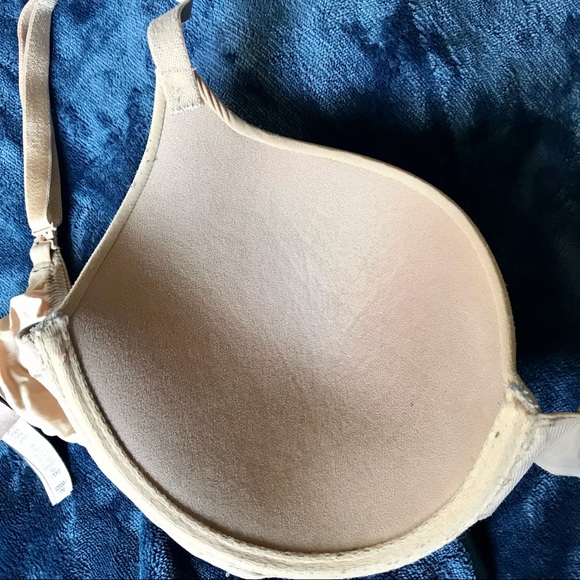 Nude Victoria Secret Bra - Picture 5 of 6